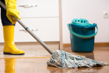 How to Clean Any Type of Floor with Vinegar