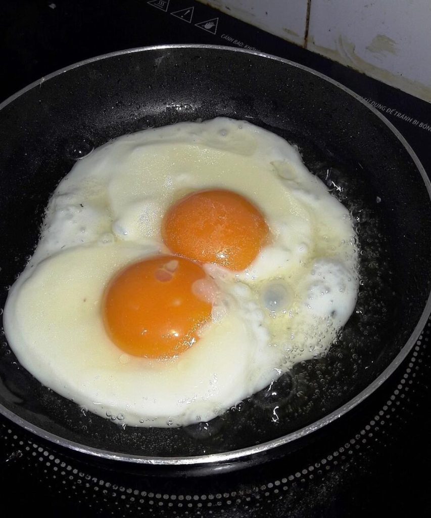 Be careful, eating eggs at night can make you