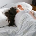 6 Mistakes That Can Lead to Weight Gain If You Make Them Before Bed