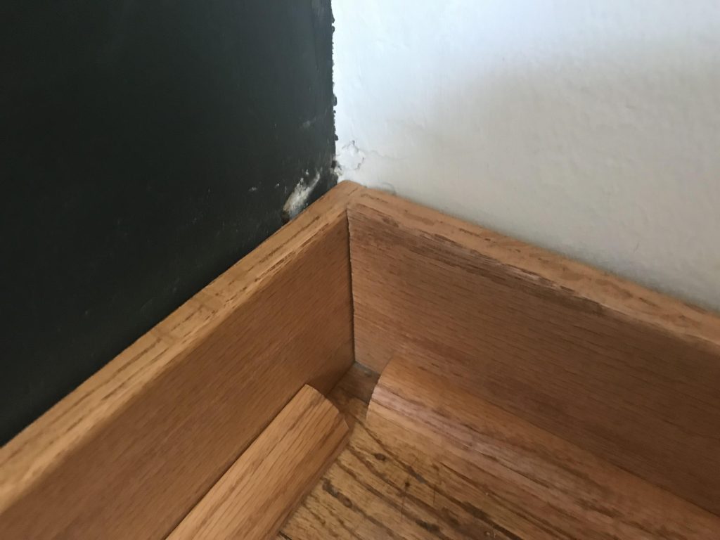 I Wiped My Baseboards With Used Fabric Softener Sheets for 10 Days — Here’s What Happened