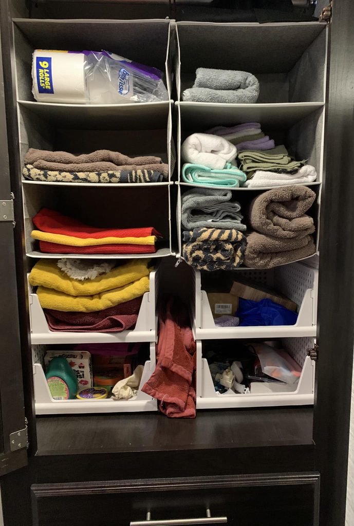 Place a Roll of Toilet Paper in Your Wardrobe and Notice the Difference