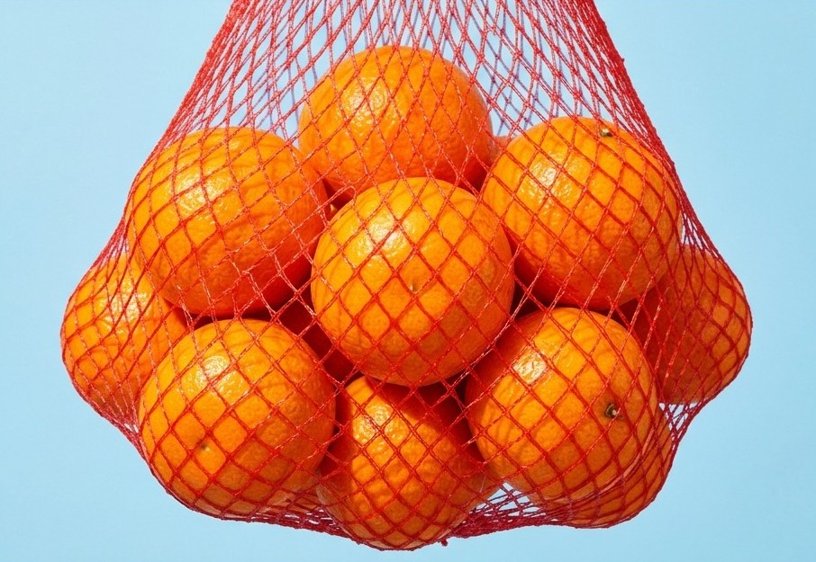 Why Oranges Are Often Sold in Red Mesh Bags
