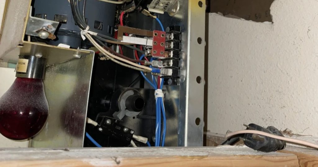 Hidden Behind the Ceiling for Years, This Vintage Garage Opener Was a Blast From the Past