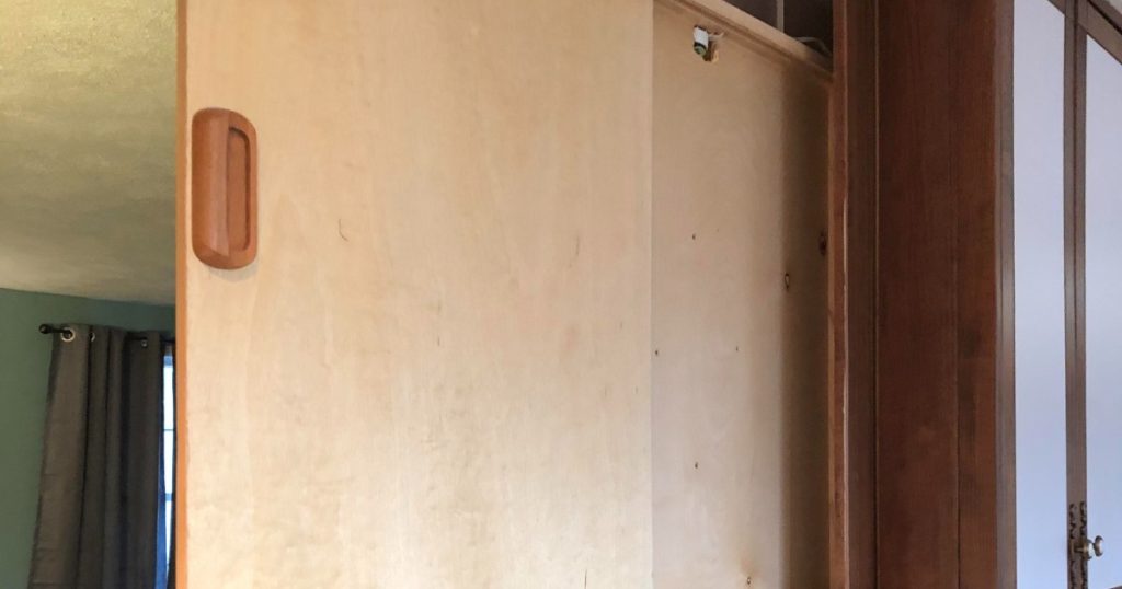 A Hidden Kitchen Panel Turned Into an Amazing Discovery