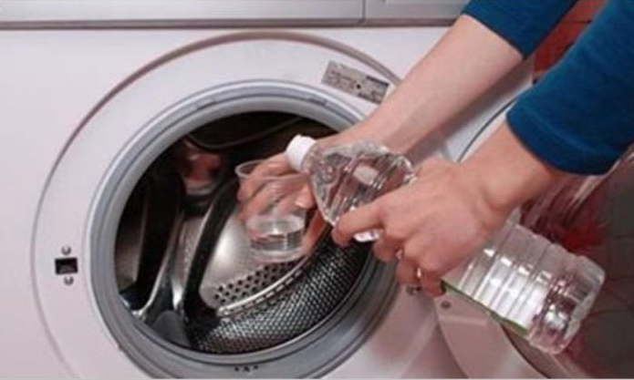 6 Benefits You May Notice by Adding 1 Cup of Apple Cider Vinegar to the Washing Machine