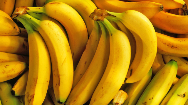 Banana in the Morning: Healthy or Harmful on an Empty Stomach?
