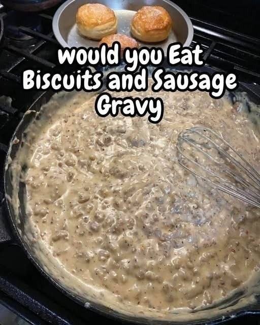 Easy Sausage Gravy and Biscuits